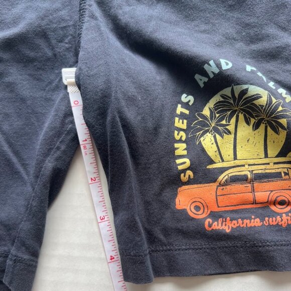 Kids' Shorts Bundle: H&M Patterned (Size 7/8) & Nike Black Athletic (Size M) - Picture 4 of 12